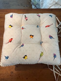Mason D’Hermine Birds seat cushions 18”x 18”