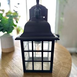 Outdoor Wall Lanterns
