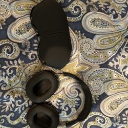 Barely Used AirPod max