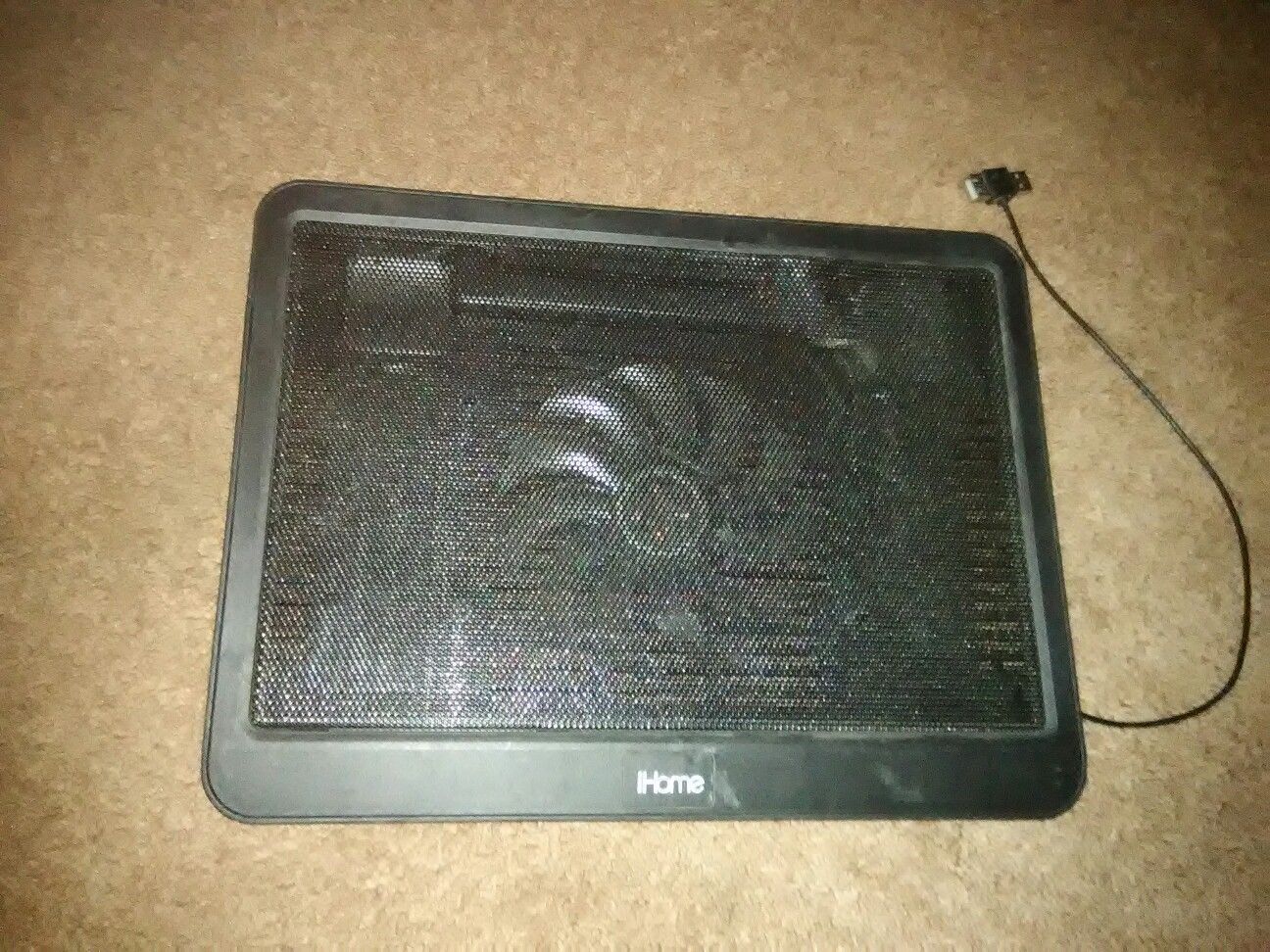 MacBook cooling pad
