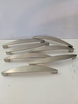 7 metal drawer handles