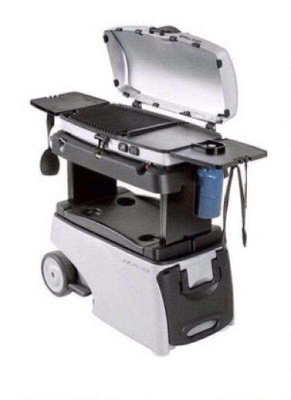 Thermos grill 2 go fire and ice cooler for Sale in Redmond, WA OfferUp