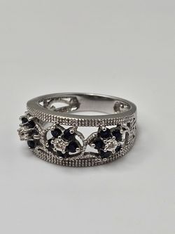 White Gold & Sapphire Flower Design