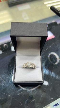 Diamond ring