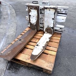 60204A1 TURN A FORK ROTATOR CASCADE 40D CTS 303 HYDRAULIC FOR FORKLIFT ATTACHMENT.