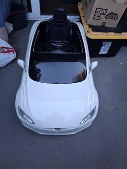 Tesla electric car for kids