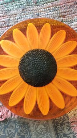 Vintage 1967 sun flower power glass cutting board 🌻