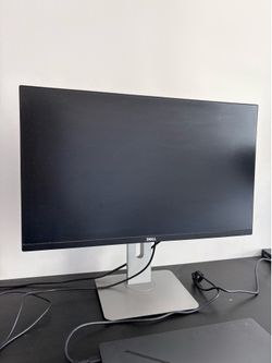 Dell 27" 2K Monitor (2560x1440)⁠