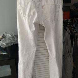 White Ripped 511 Levi Sz 33x34