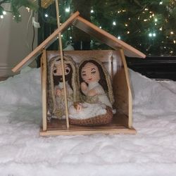 Hand Knitted Nativity Hand Made Knitted, New  Aprox 6 Inches Tall