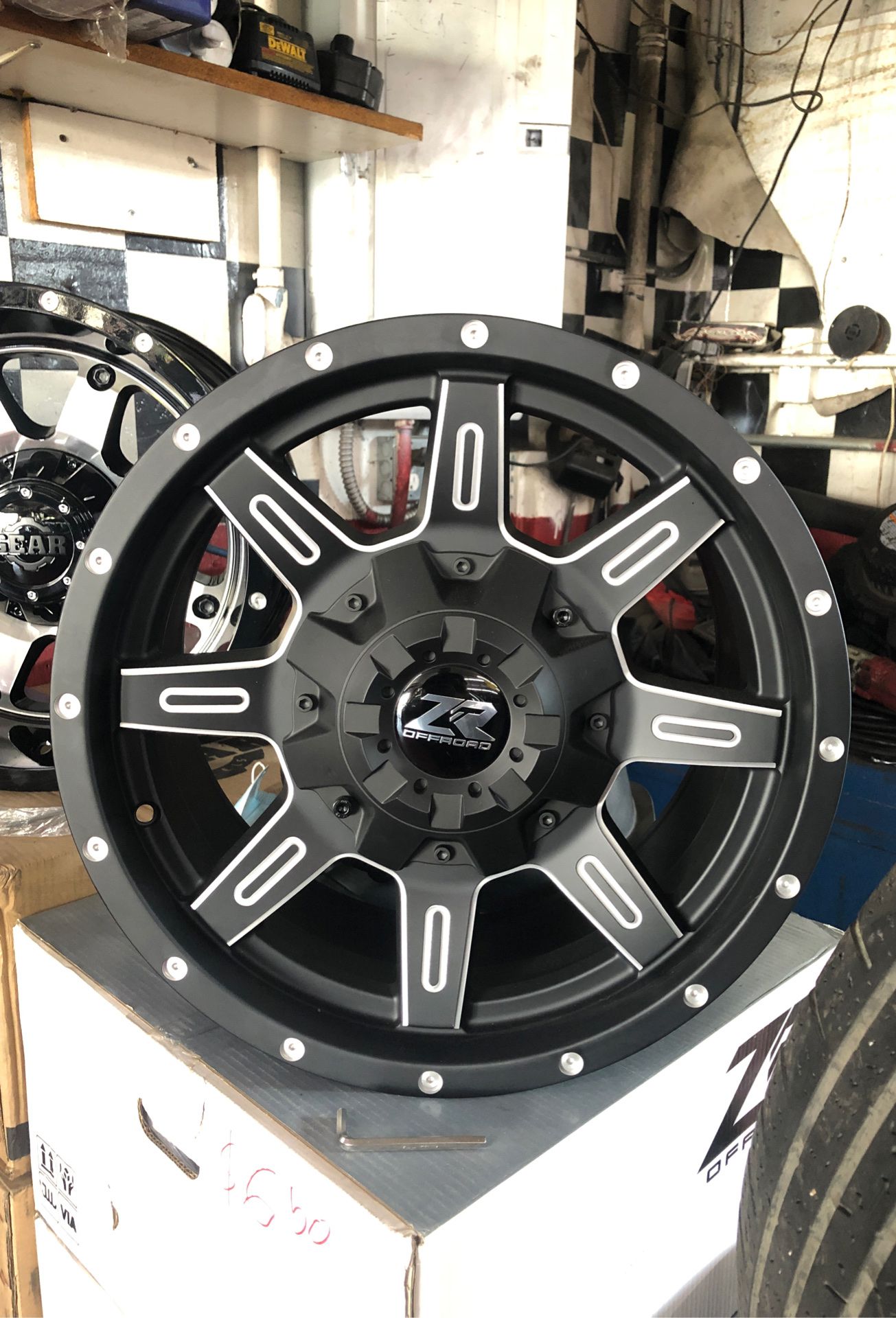 New set of 17x8.5 off-roading wheels dual 5-lug for tacoma or jeep