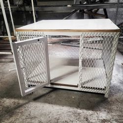 Dog Kennel 