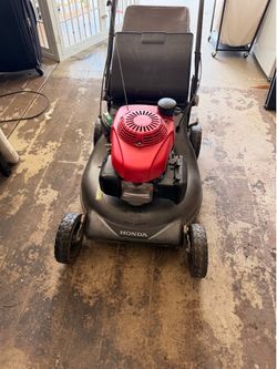 TWIN BLADE TAGE 3-in-1 HONDA LAWNMOWER