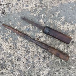 Moving, Must GO TODAY! • Two Vintage Chisel Tools