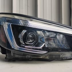 2019 2020 Subaru Forester Right Passenger Side Halogen Headlight Oem