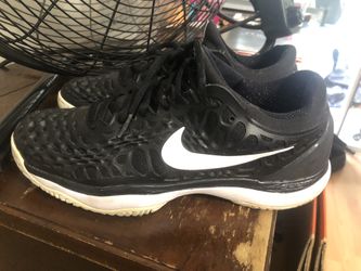 Nike Tennis Shoes $30obo