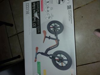 Toddler balancing bike
