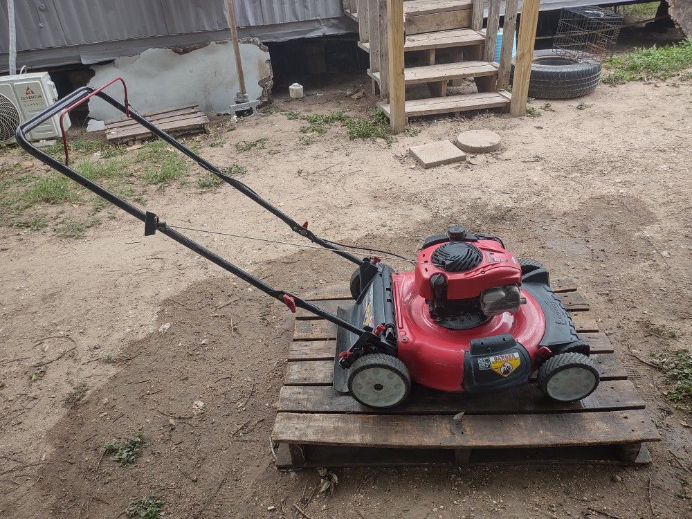 Troy Built Lawnmower  21" 5.25 190cc