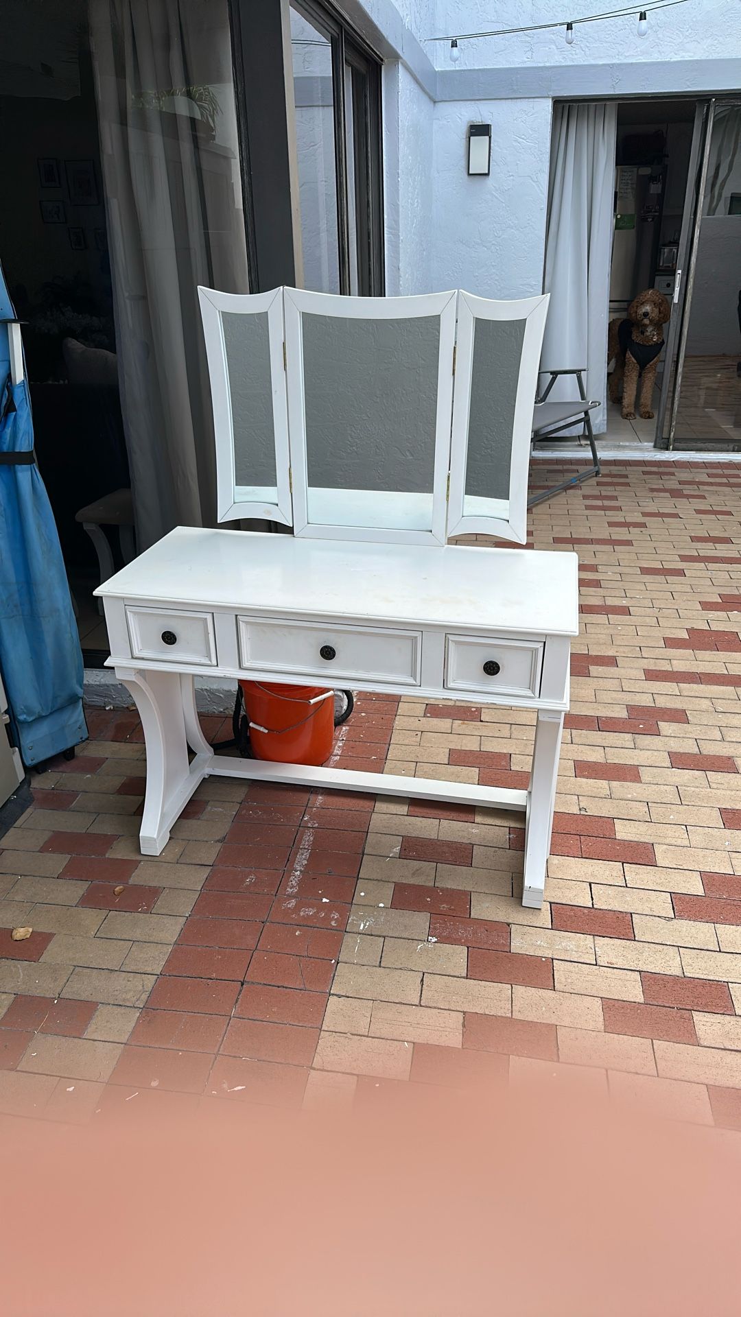 Makeup Vanity