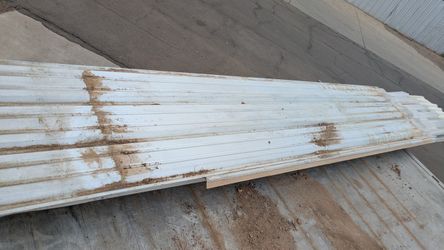 White Metal Corrugated Roofing Panels