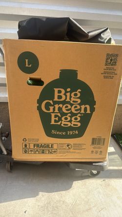 Big green egg grill