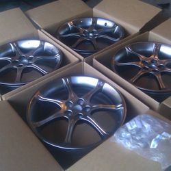 18” wheels (Enkei Super 7s) 5x100