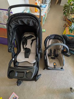 Chicco Fit 2 car seat & stroller