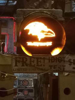 Custom flashing Baltimore Ravens street light.