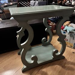Accent Table 