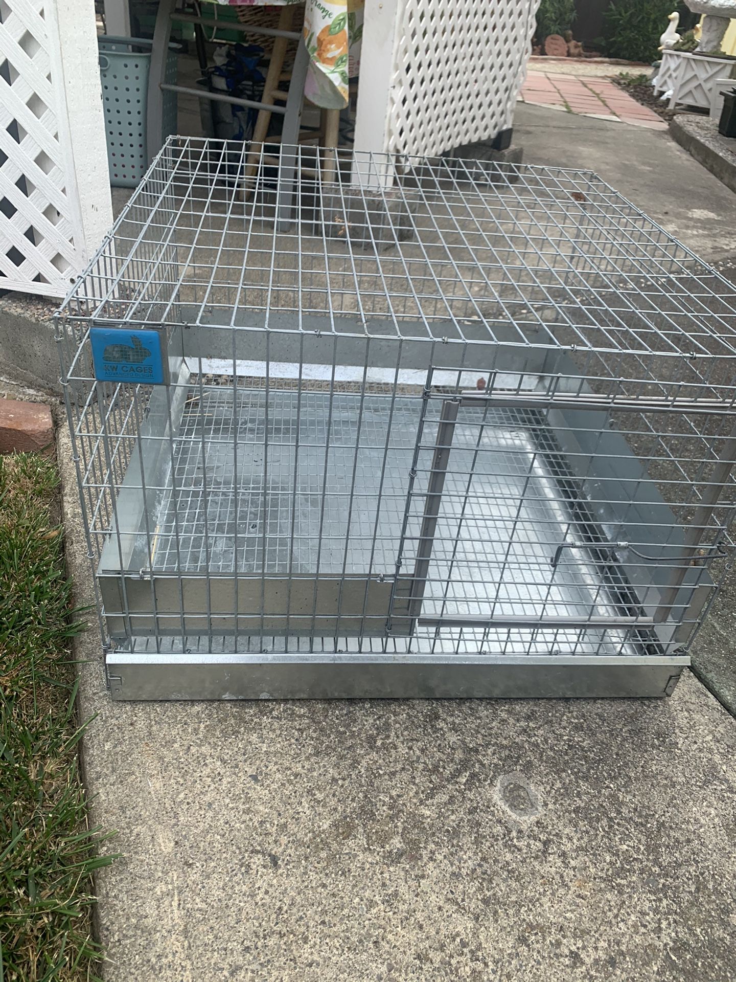 KW rabbit cage used- Pick up asap Newark