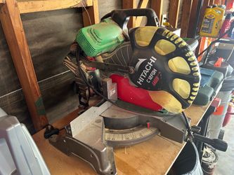 12in Miter Saw Hitachi