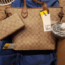 Fashion Purse N Wallet Set  Choice  Sale $40 Til Sunday 