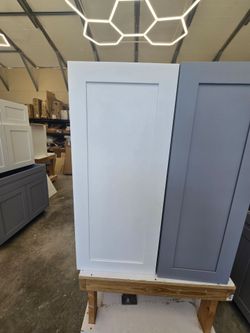 NEW Wall Cabinet 18×42