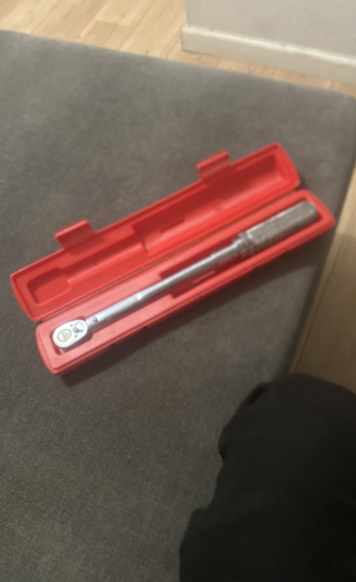 Snap On Torque Wrench 3/8 Drive 