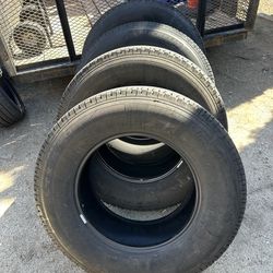 275/70/18 Michelin tires