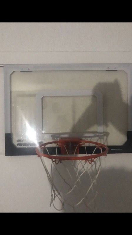 Realistic pro mini basketball hoop