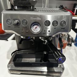 Breville BES870xl expresso machine