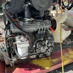 Motor Kubota 3 Cilinder Diesel 
