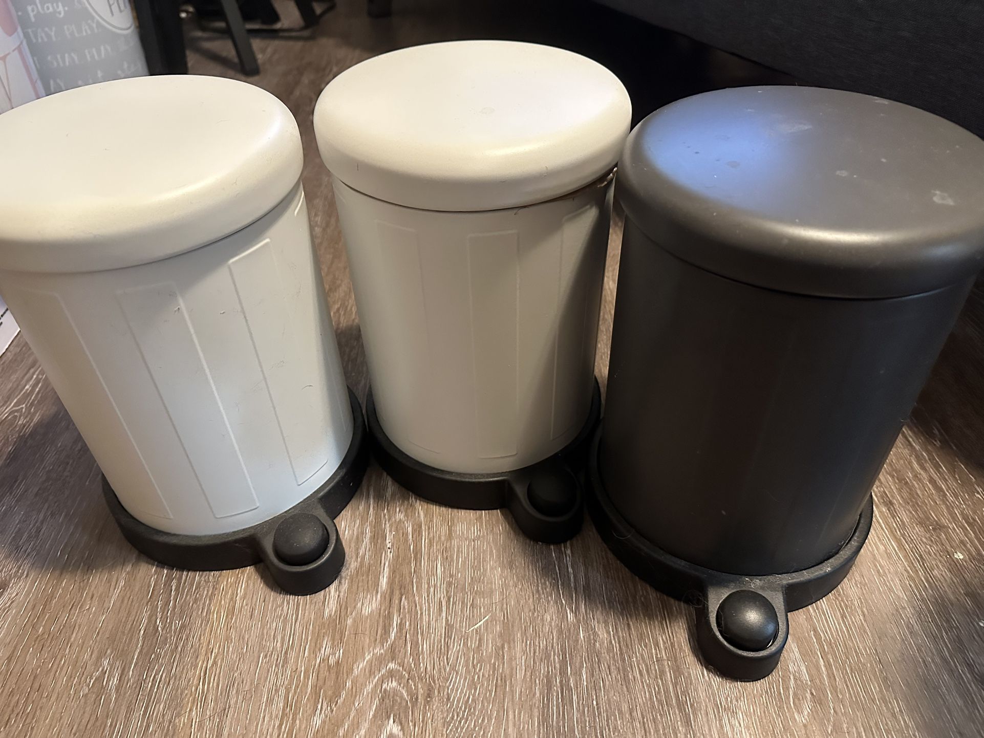 IKEA Toftcan 1 Gallon Trash Can