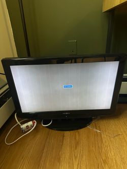 Insignia 26" LCD TV – Includes Remote