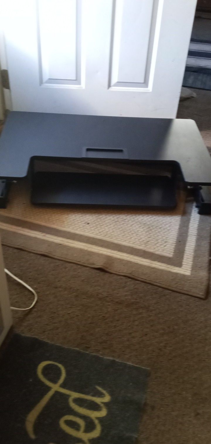 Computer Desk Lift 36"Wide Good Condition $20.00