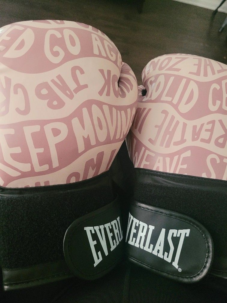 Boxing Gloves 12 Oz