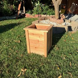 Planter Box/Planters/Garden Bed/Wooden Planters
