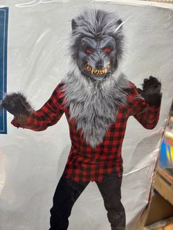 New, kids Werewolf Costume size 6-8- 810