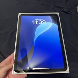 Apple iPad 10.9-inch Wi-Fi 256GB - (2022, 10th generation) - Silver