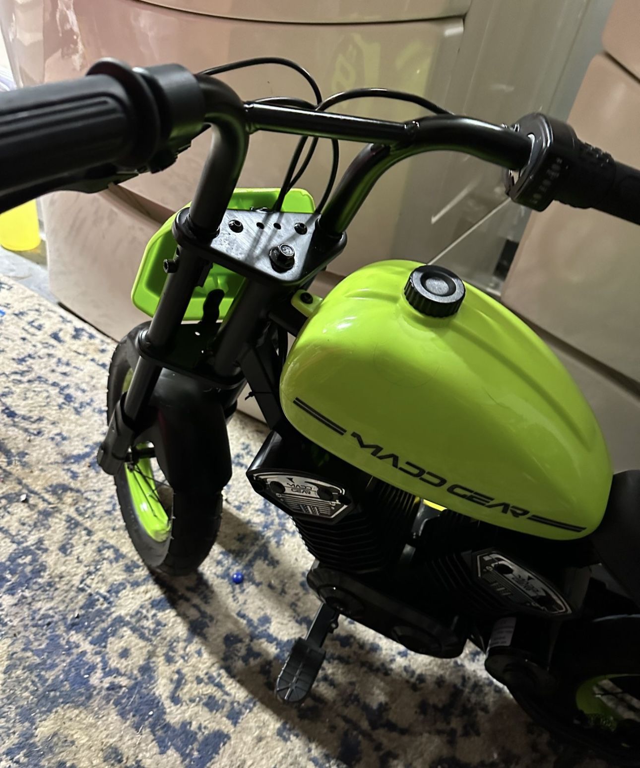 Madd Gear My 1st Mini Electric Motory FOR KIDS AGES 5-8