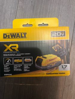 DeWalt 20V XR Powerstack Battery and Charger Kit