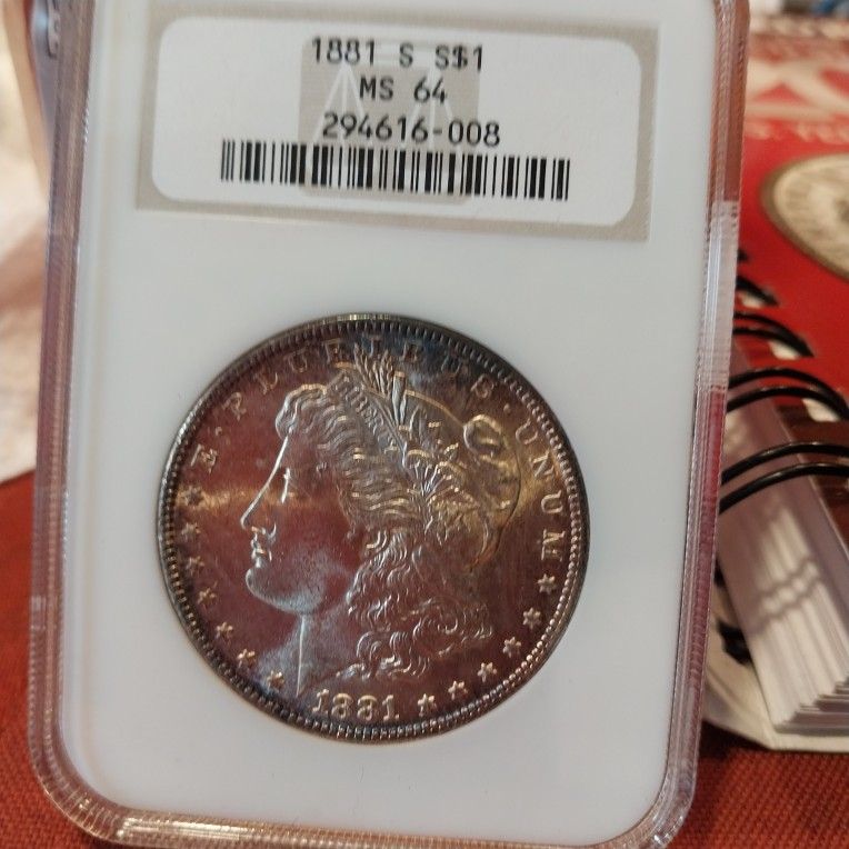 SILVER DOLLAR
