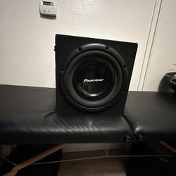 (12) Pioneer Subwoofer Speaker