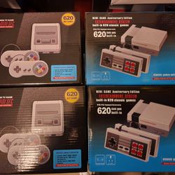 Mini Super Nintendo & Mini Classic Nintendo / Comes With 620 Games